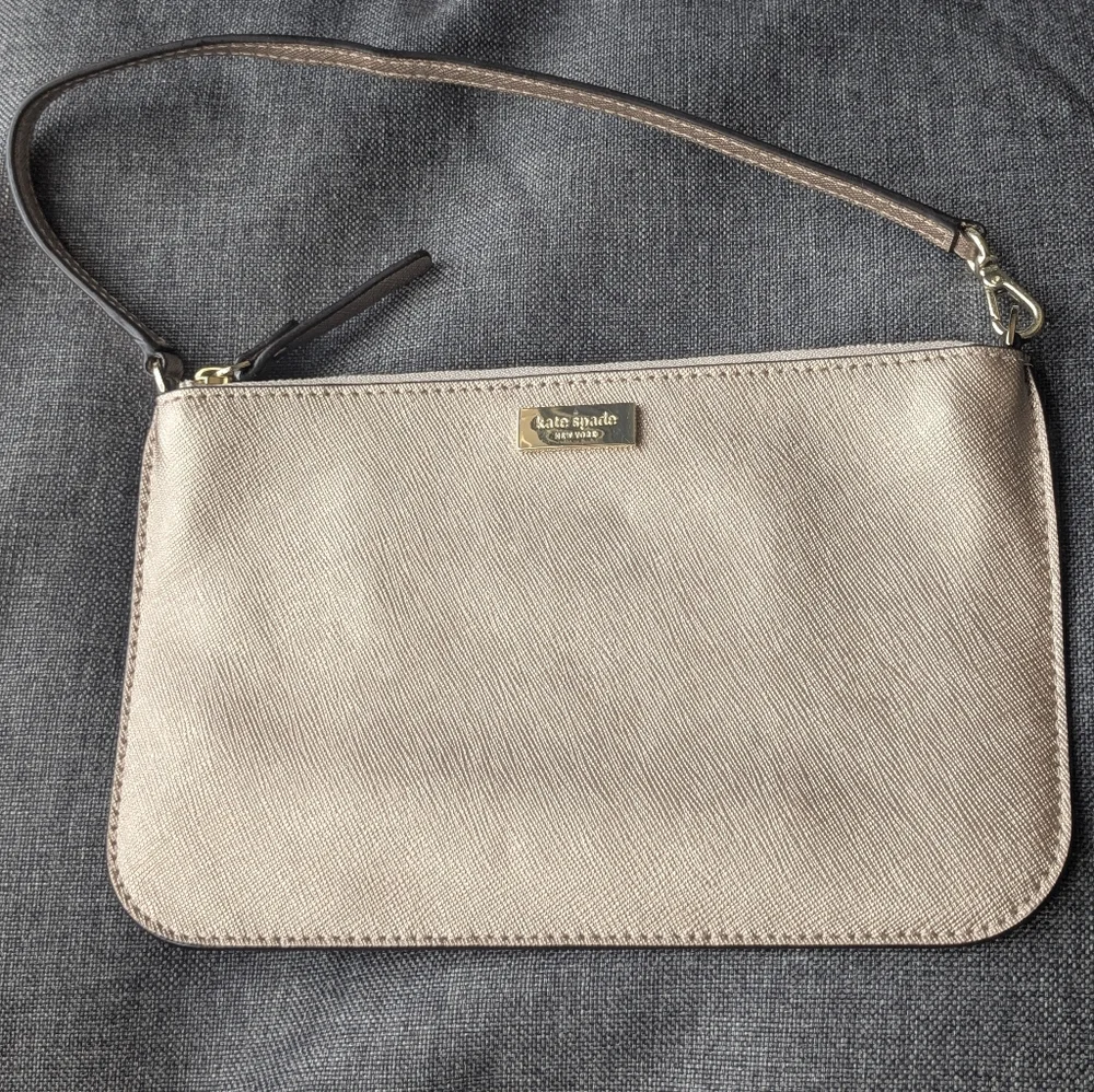 Kate Spade New York Rose Gold Saffiano Leather Large Wristlet Clutch Wallet